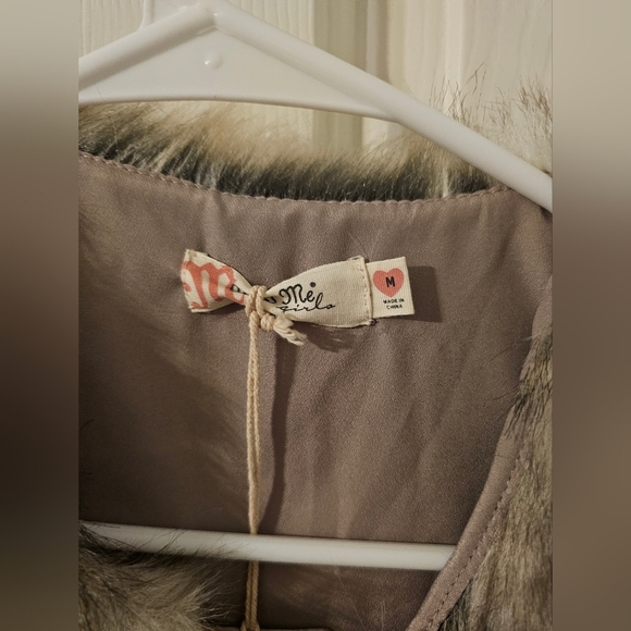 Miss Me Girls NWT Boho Faux Fur Vest Size M - Picture 3 of 6